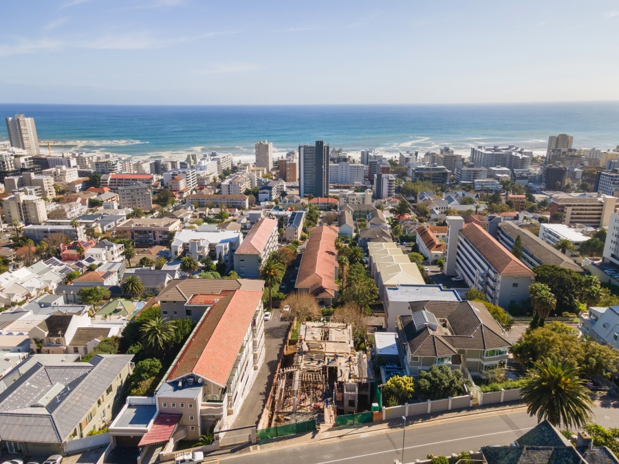 2 Bedroom Property for Sale in Sea Point Western Cape